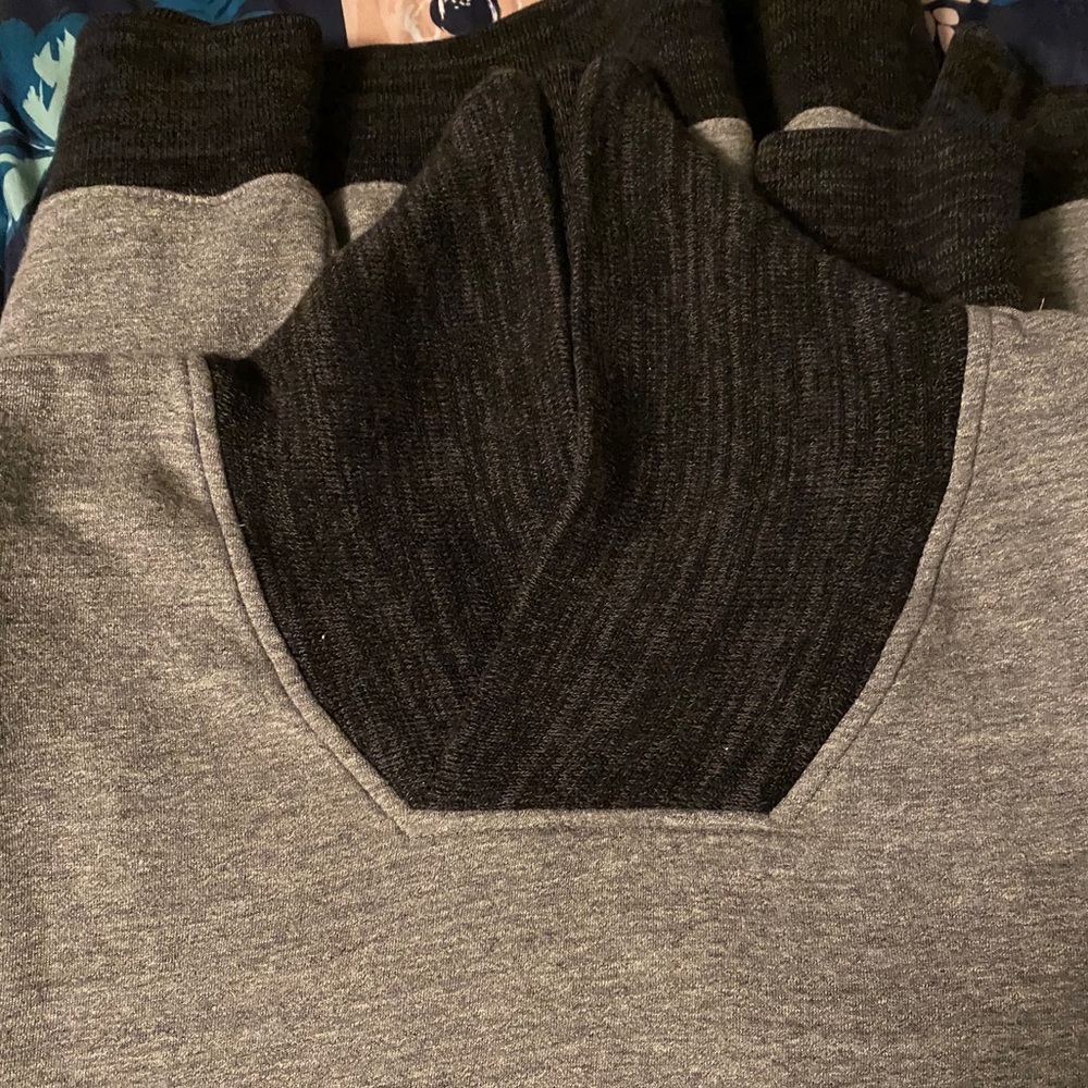 H&M Mens sweater